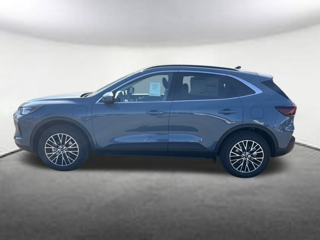 2026 Ford Escape Plug-In Hybrid photo 3