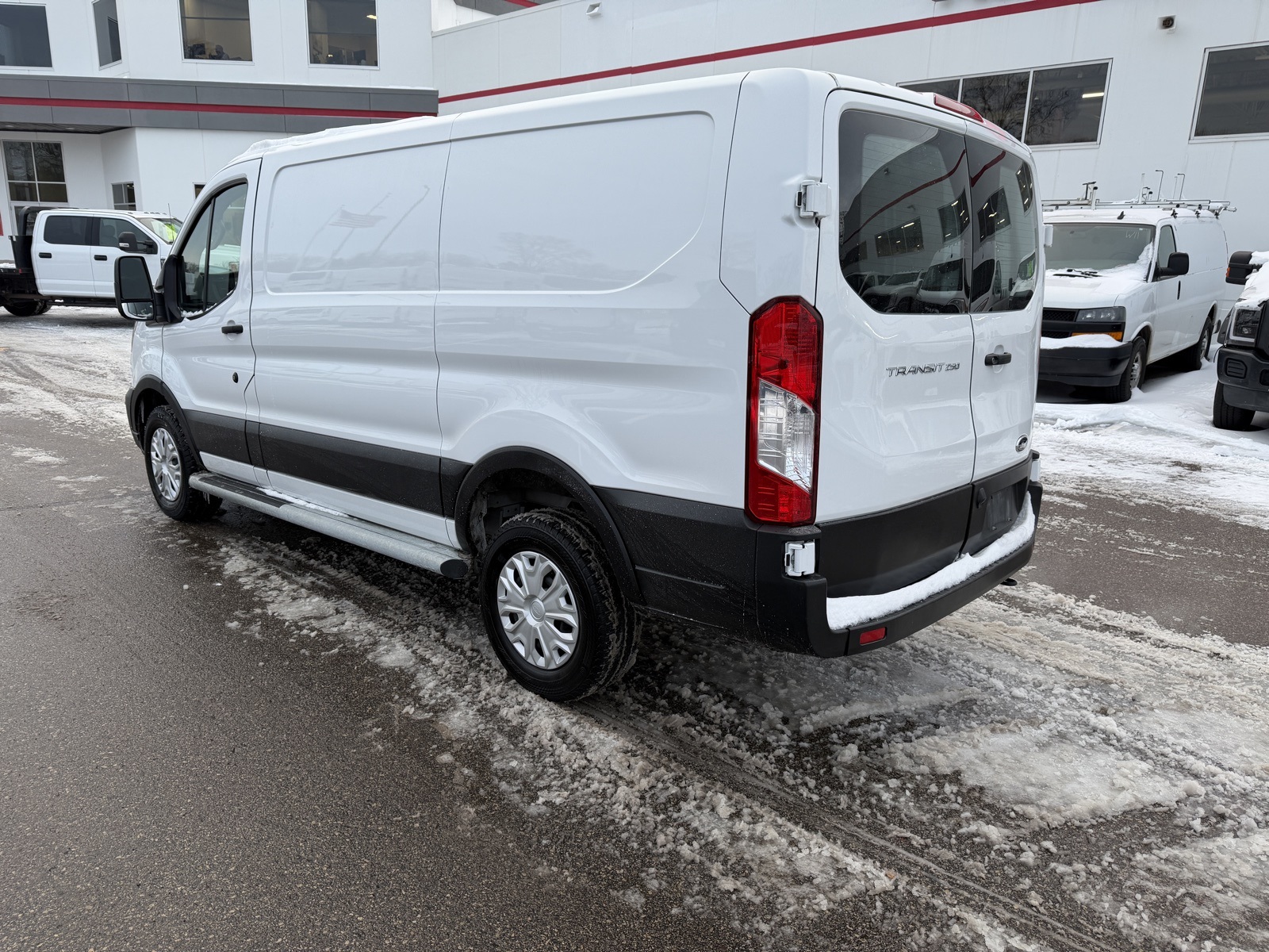 2024 Ford Transit photo 3