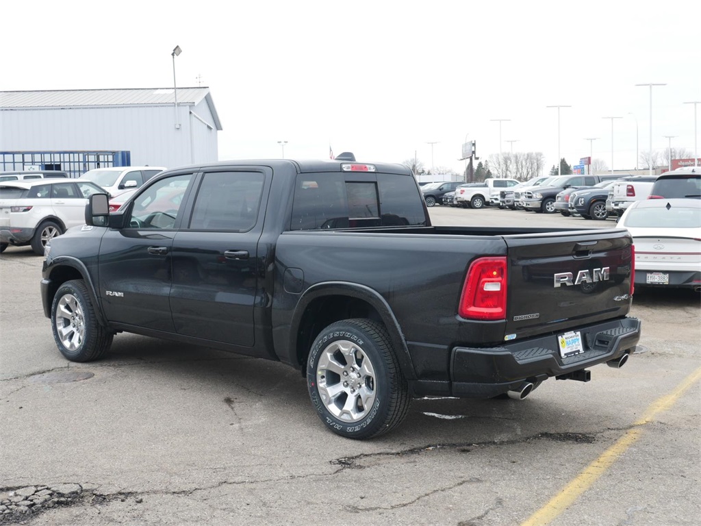2025 Ram 1500 Big Horn Lone Star photo 3
