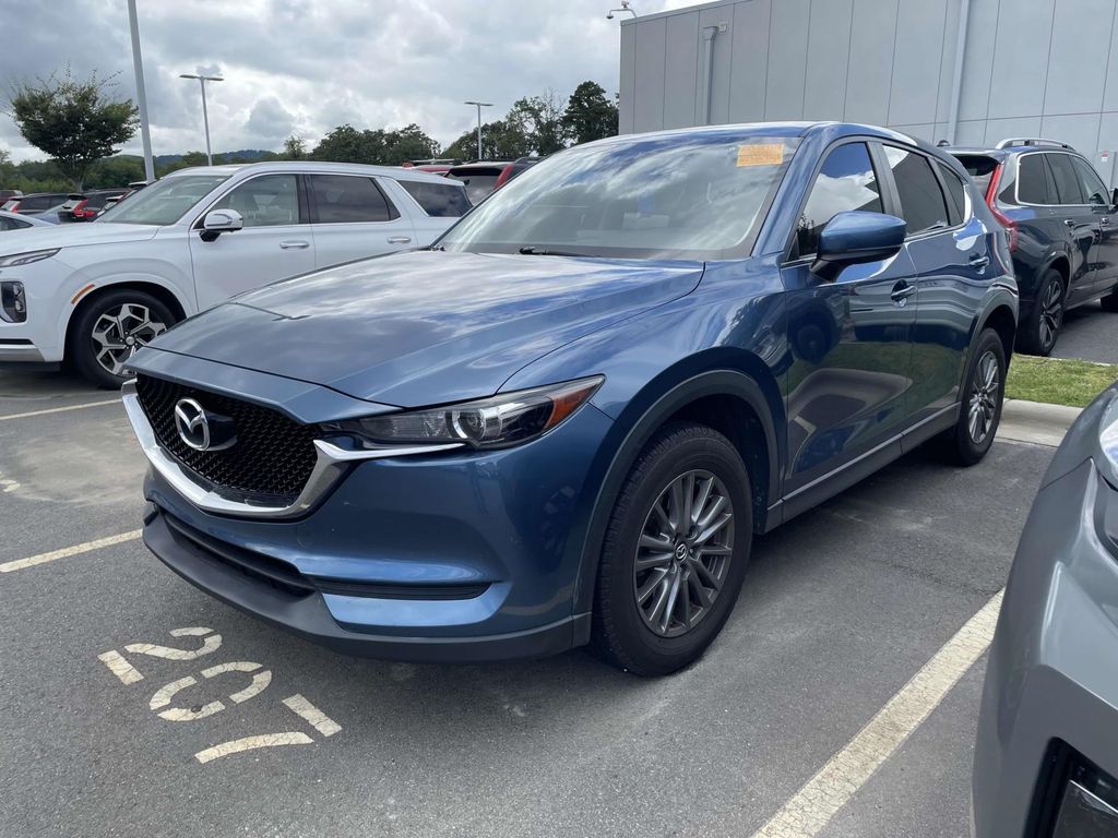 2017 Mazda CX-5 Touring photo 2