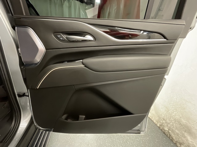2024 Toyota RAV4 ESV V-Series photo 24