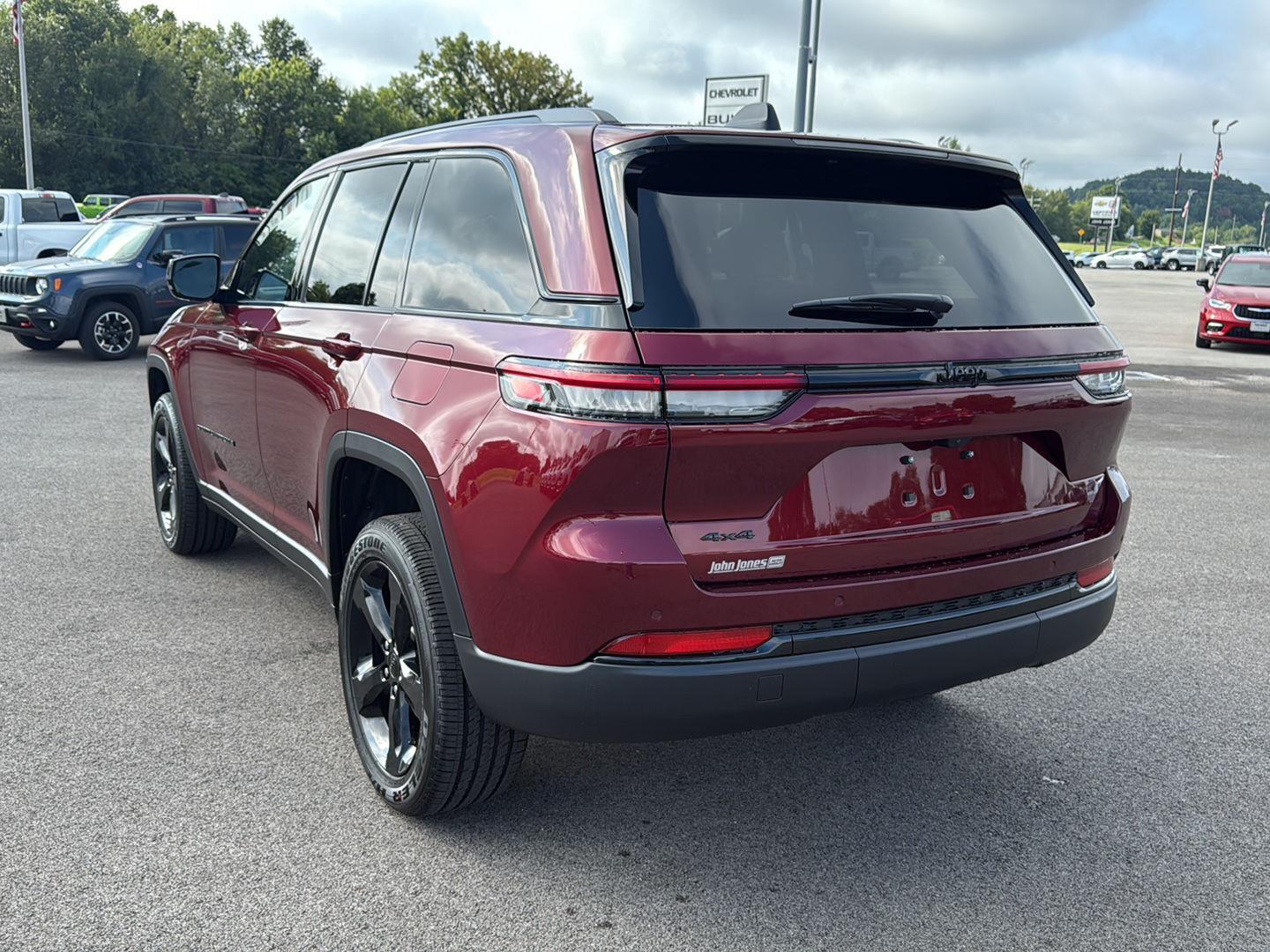 2025 Jeep Grand Cherokee Altitude X photo 15