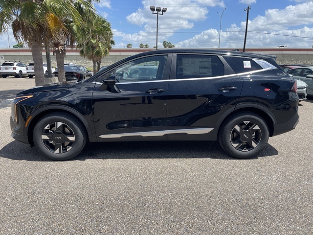 2026 Kia Sportage LX photo 4