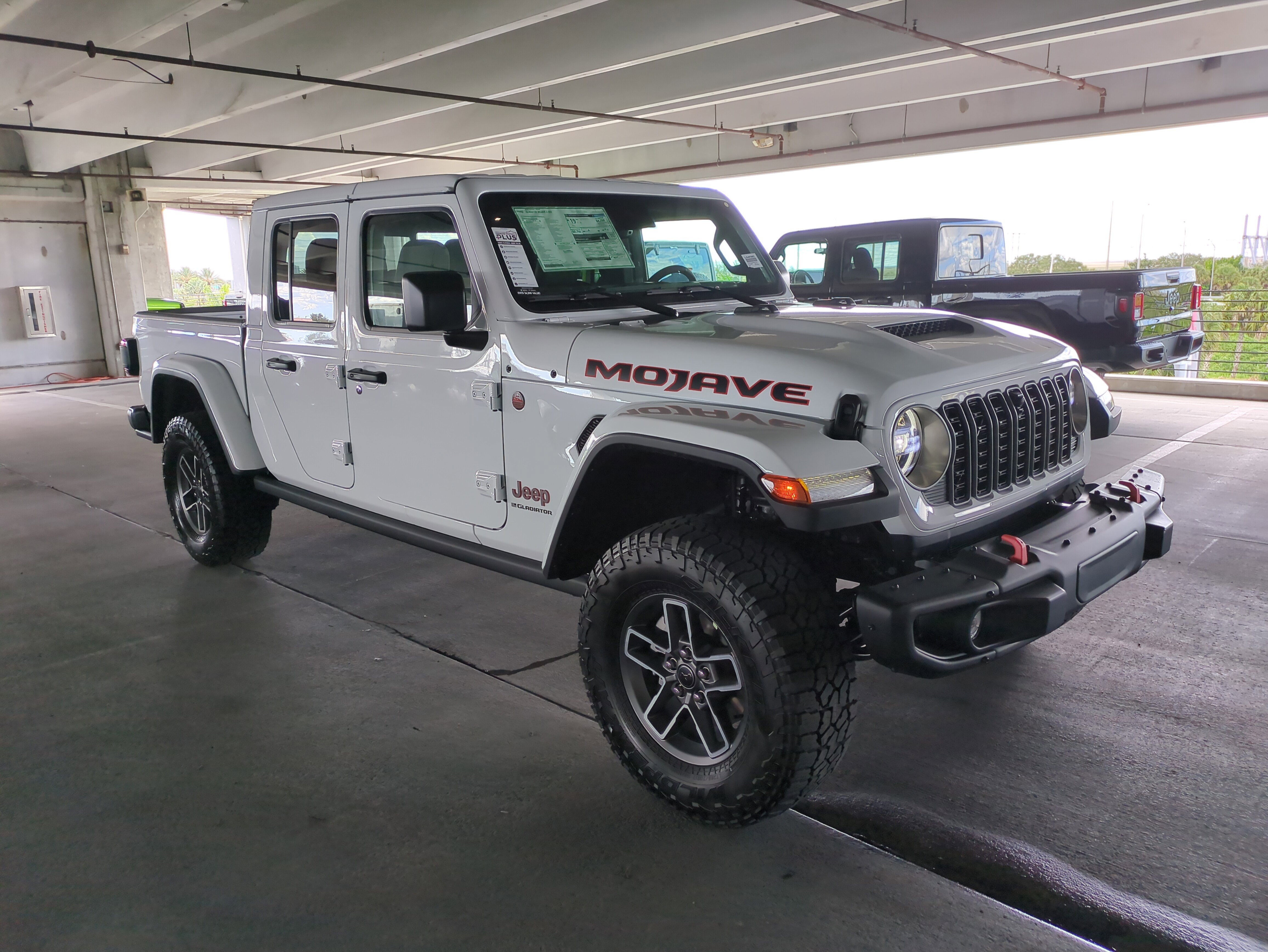 2025 Jeep Gladiator Mojave X's photo