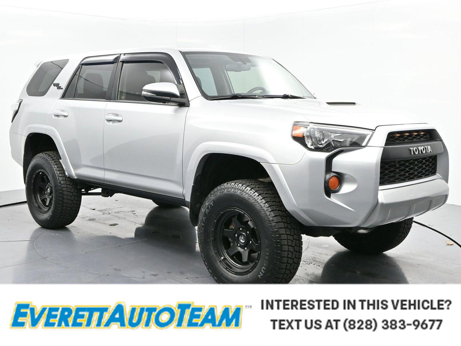 2019 Toyota 4Runner TRD Off-Road Premium's photo