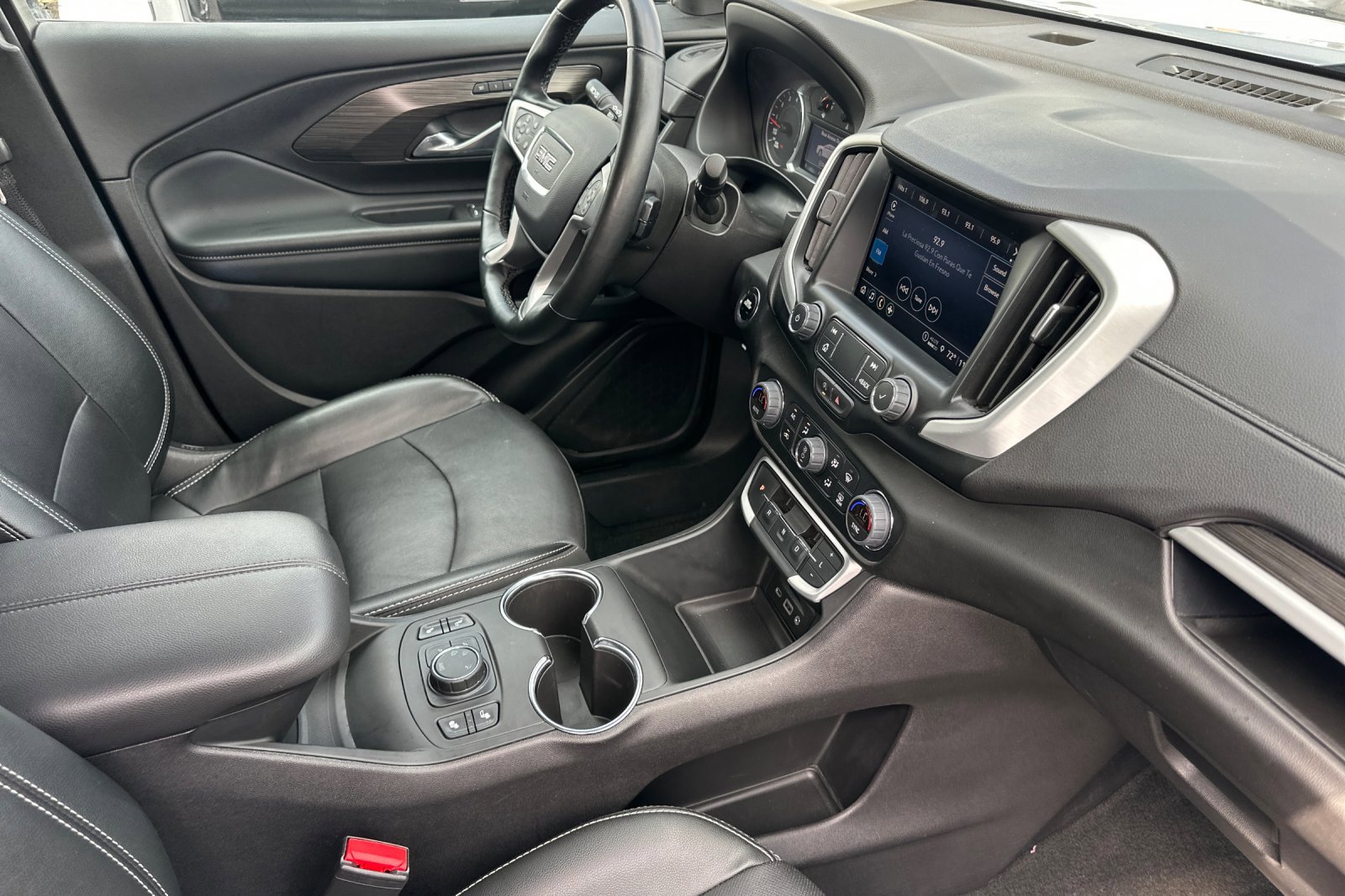 2024 Gmc Terrain SLT photo 14