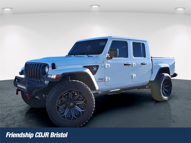 2021 Jeep Gladiator Overland's photo