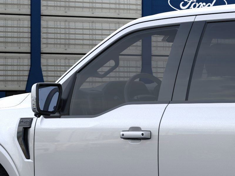 2025 Ford F-150 Lariat photo 18