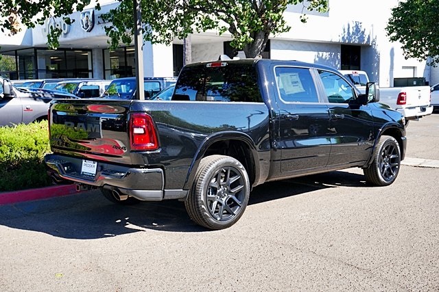 New 2026 Diamond Black Crystal Pearl-Coat Exterior Paint RAM Laramie image 10