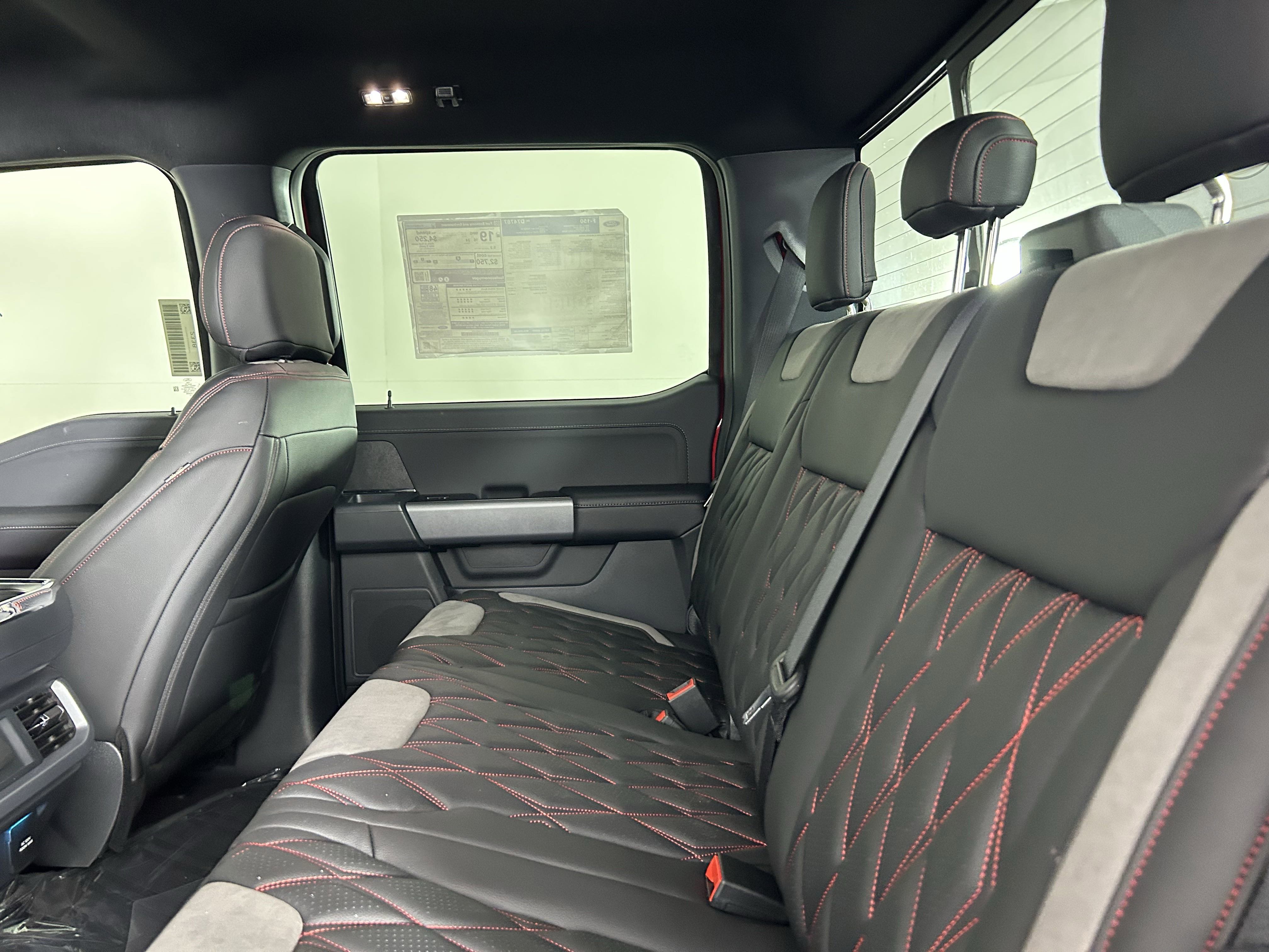 2025 Ford F-150 XLT photo 15