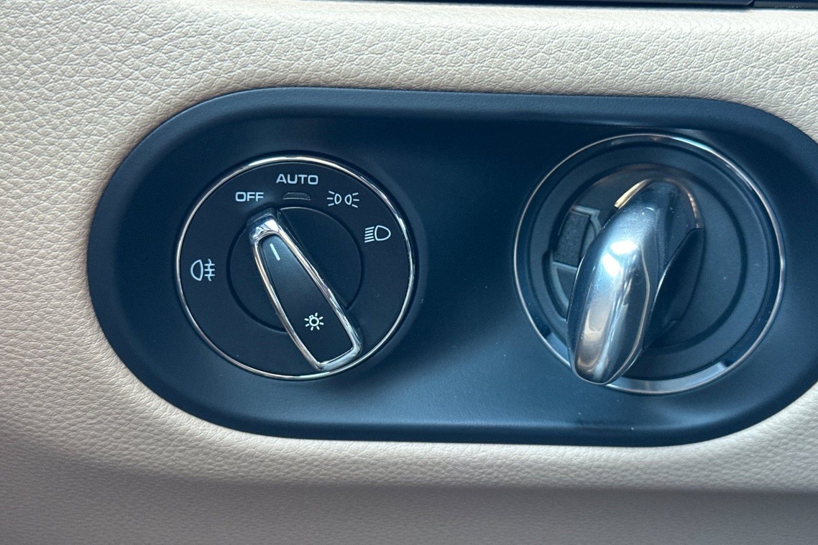 2019 Porsche Macan S photo 35