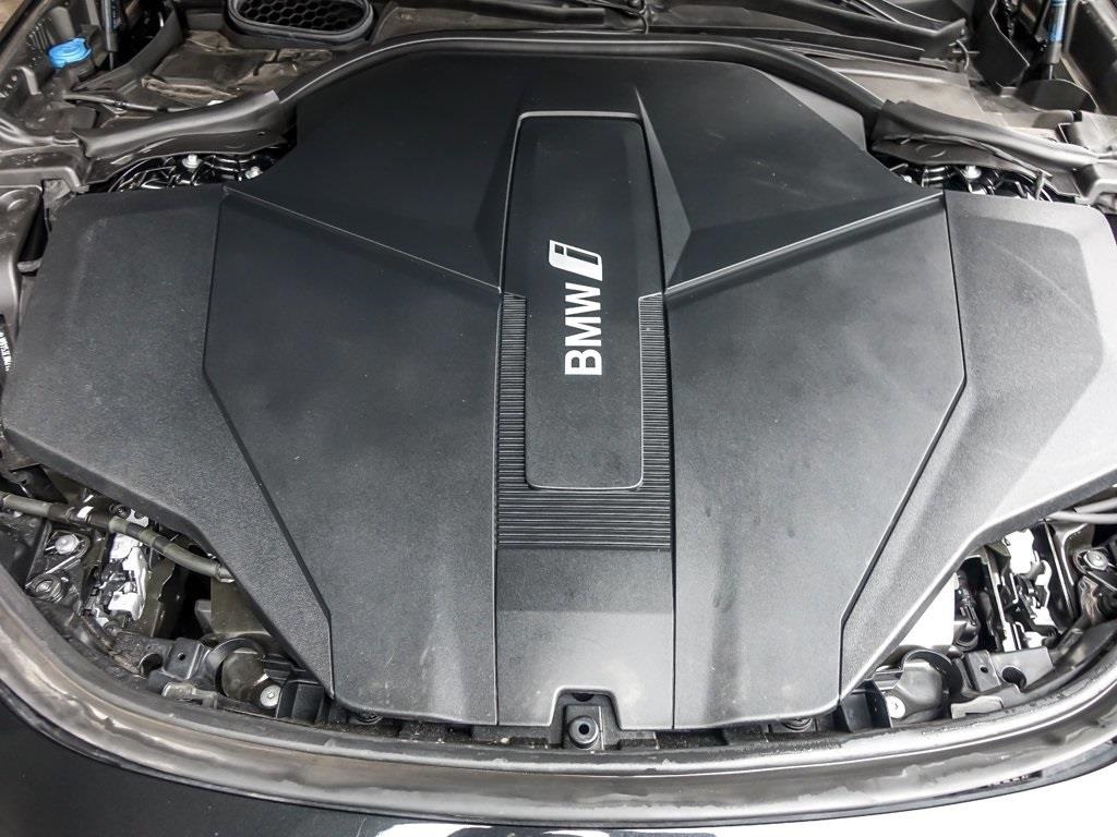 2023 BMW I7 - Image 30