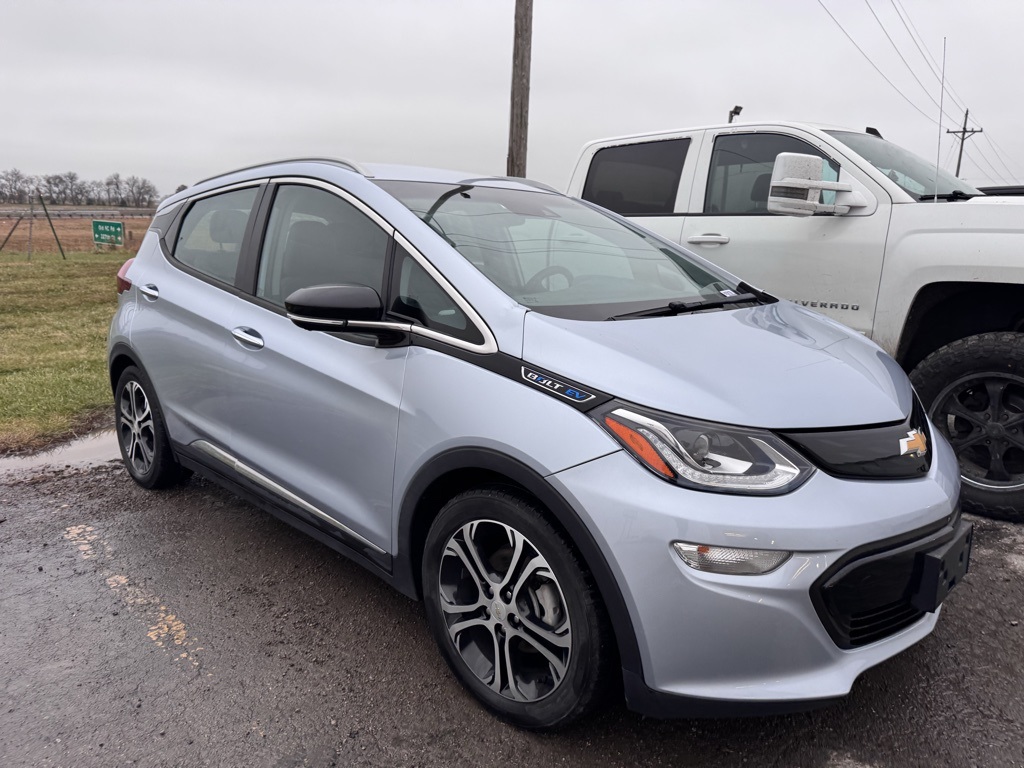 Used 2017 Chevrolet Bolt EV Premier with VIN 1G1FX6S03H4159159 for sale in Smithville, MO
