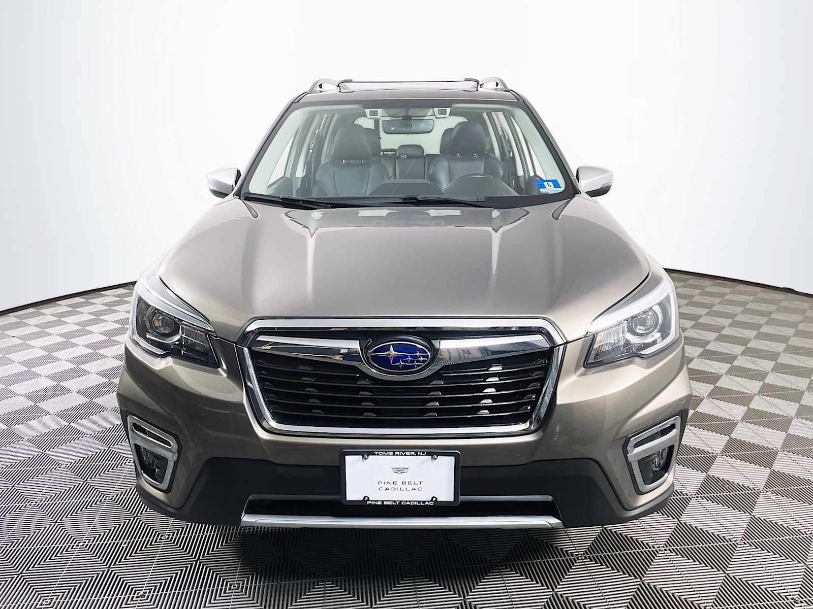 2020 Subaru Forester Touring photo 2