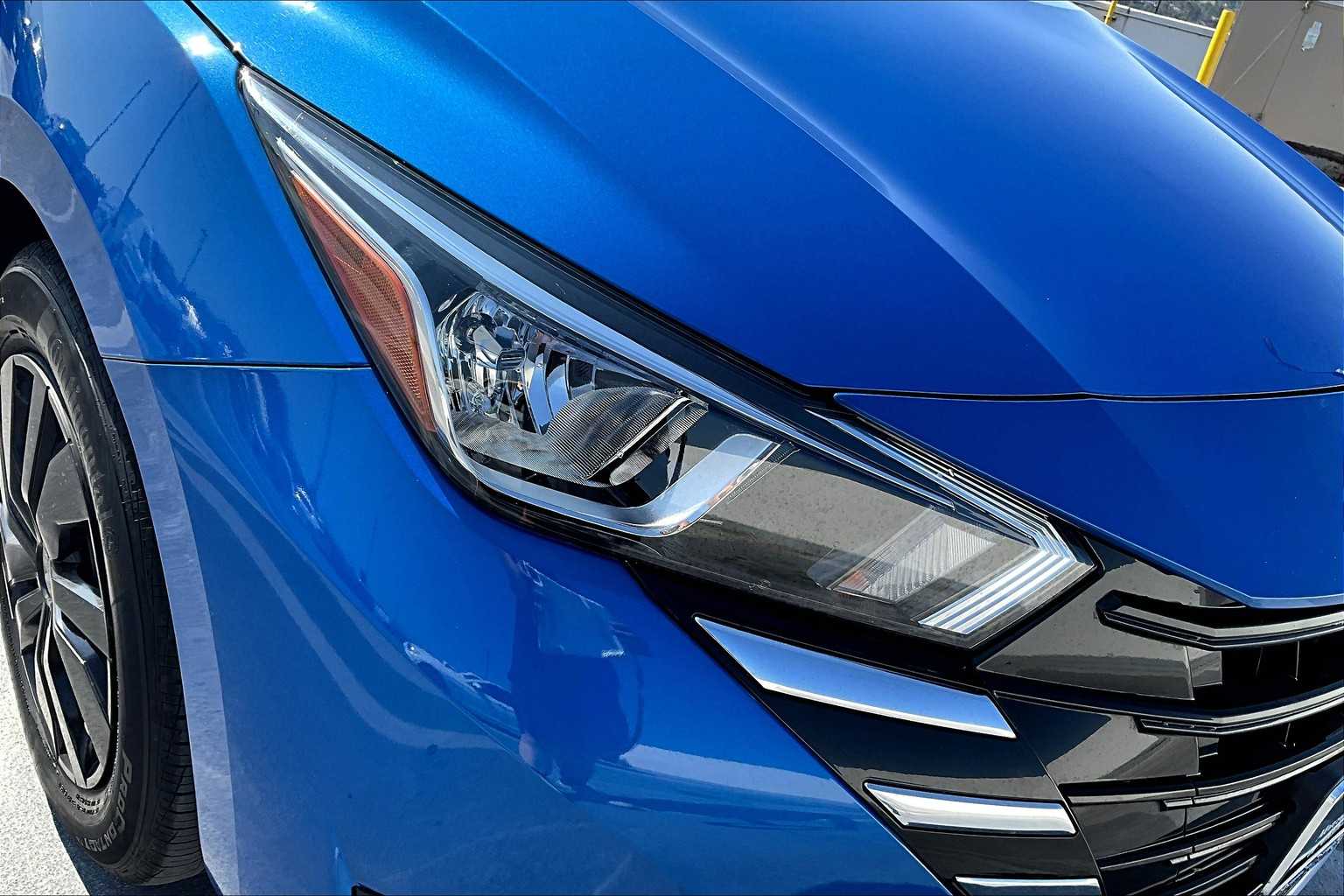 2024 Nissan Versa S photo 24
