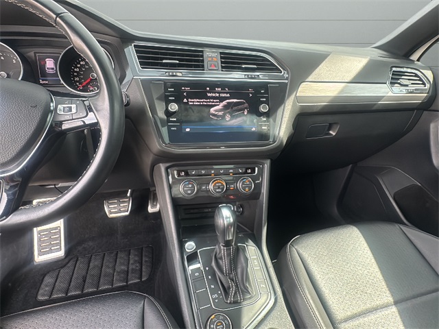 2021 Volkswagen Tiguan SE R-Line Black photo 23