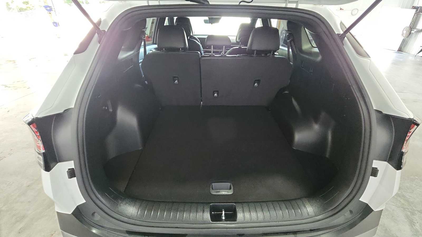 2023 Kia Sportage X-Line photo 25
