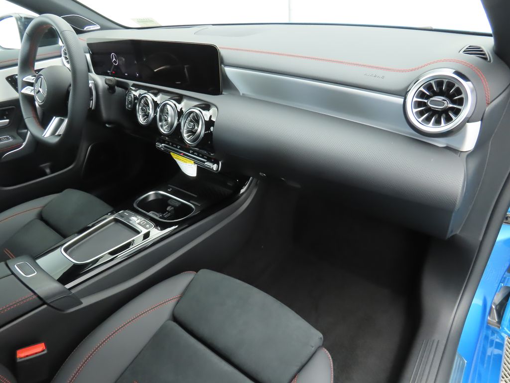 2026 Mercedes Benz CLA 250 photo 17
