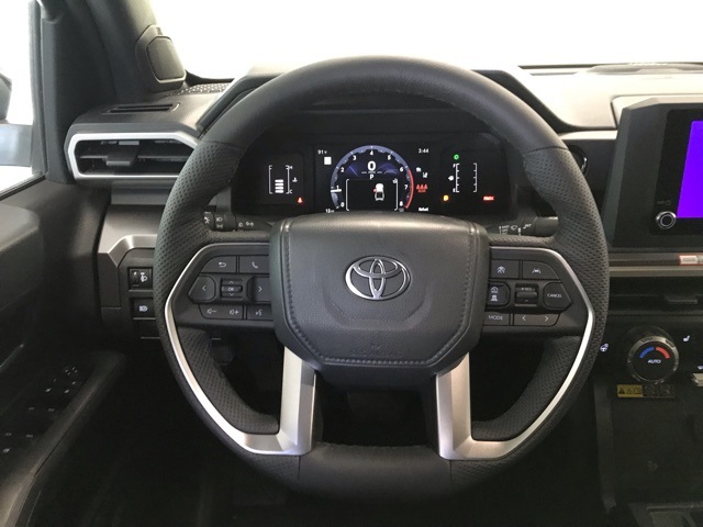 2025 Toyota Tacoma SR5 Double Cab photo 16