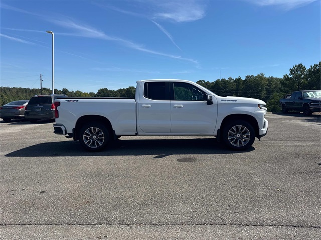 2020 Chevrolet Silverado 1500 RST photo 3