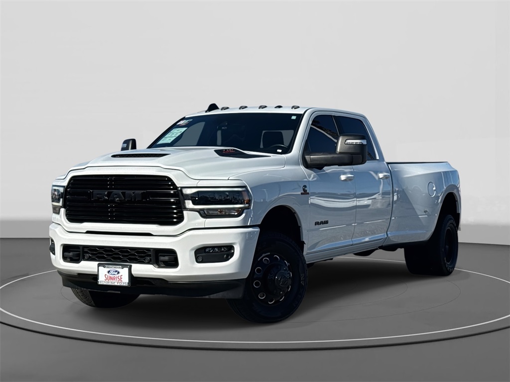 2024 RAM Ram 3500 Pickup Laramie's photo