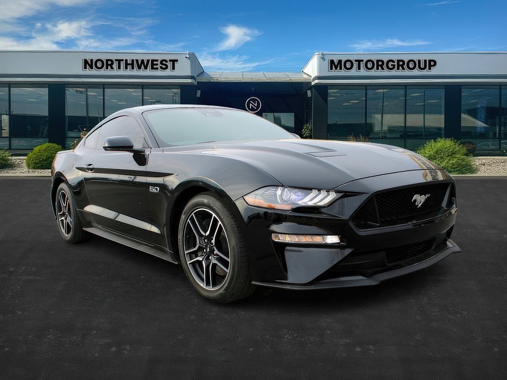 2022 Ford Mustang GT's photo