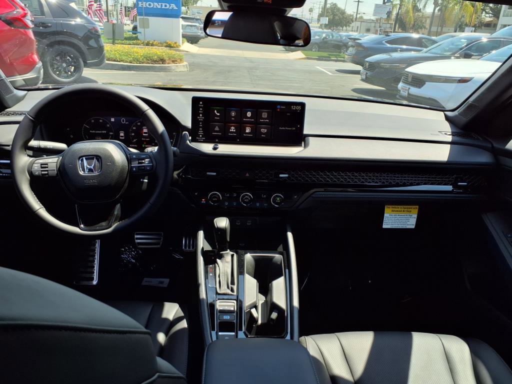 2025 Honda Accord Hybrid Sport-L photo 12