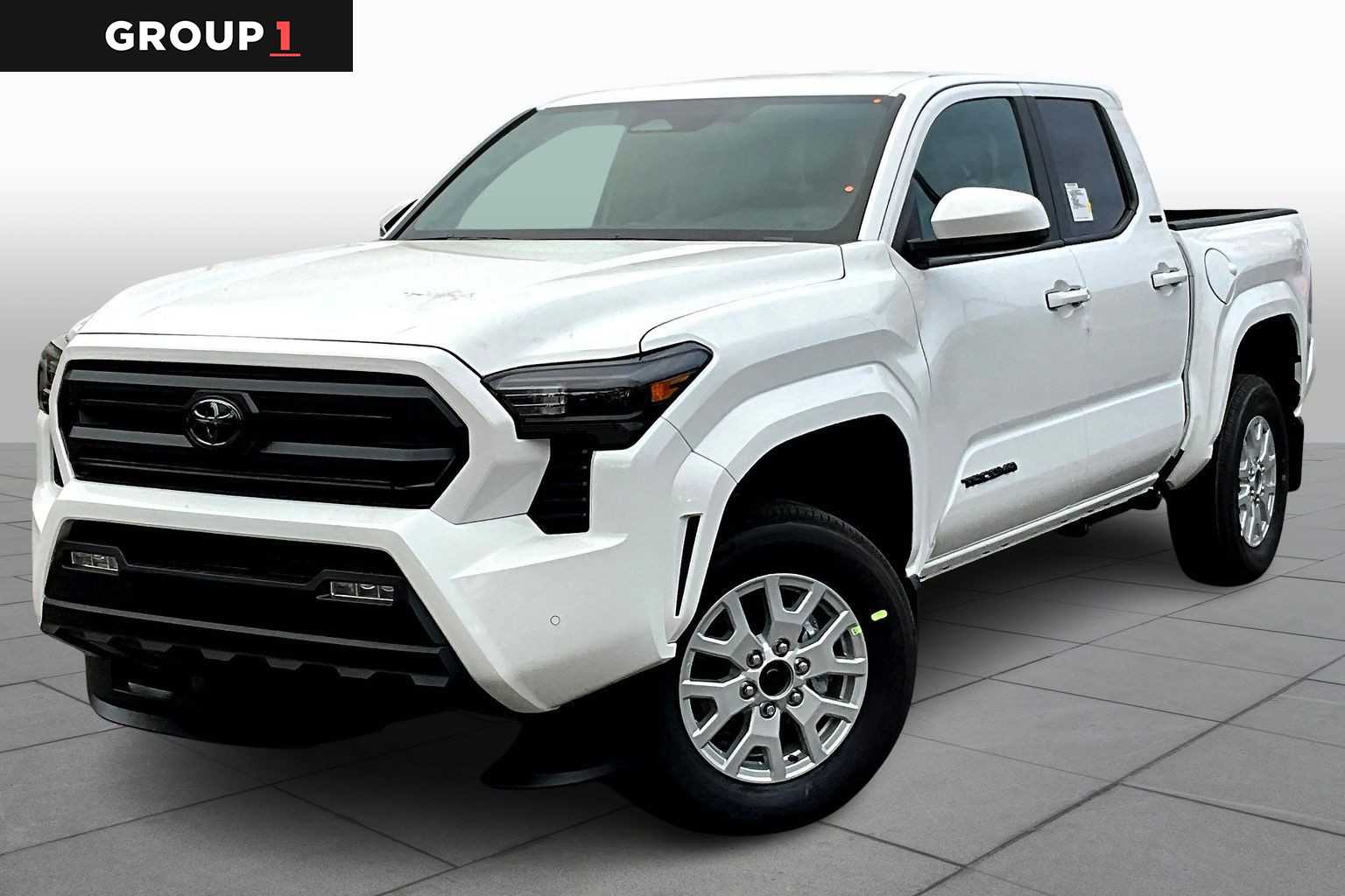 2025 Toyota Tacoma SR5's photo