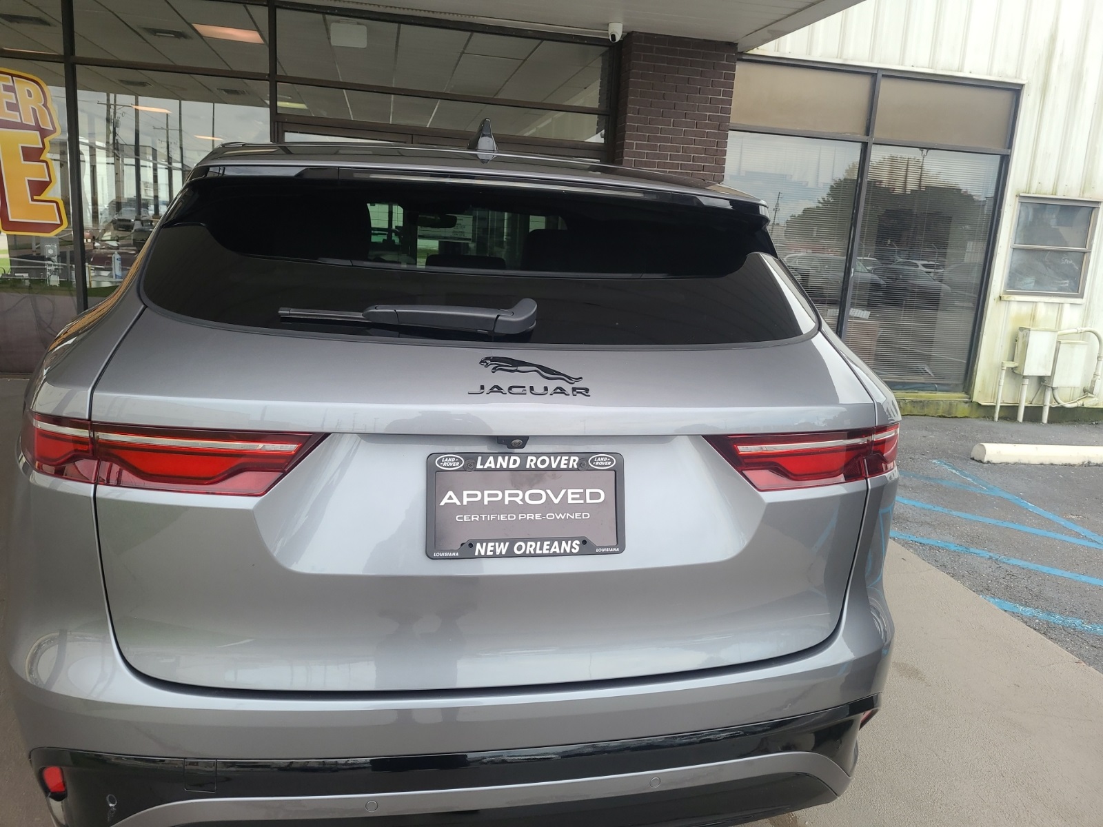 2025 Jaguar F-PACE P250 R-Dynamic S photo 5