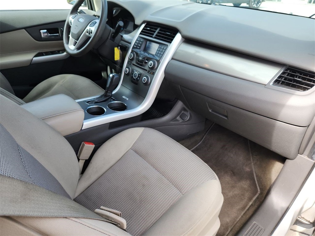 2013 Ford Edge SEL photo 25