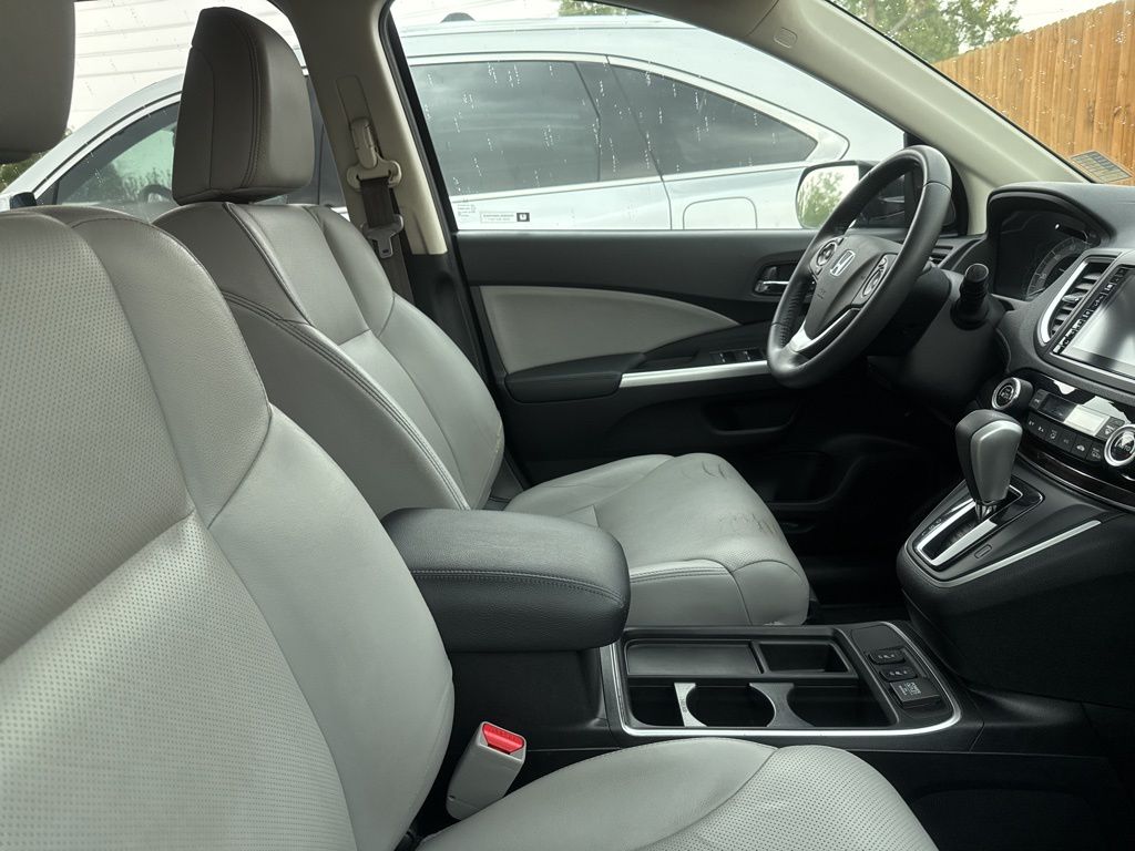 2016 Honda CR-V EX-L photo 2