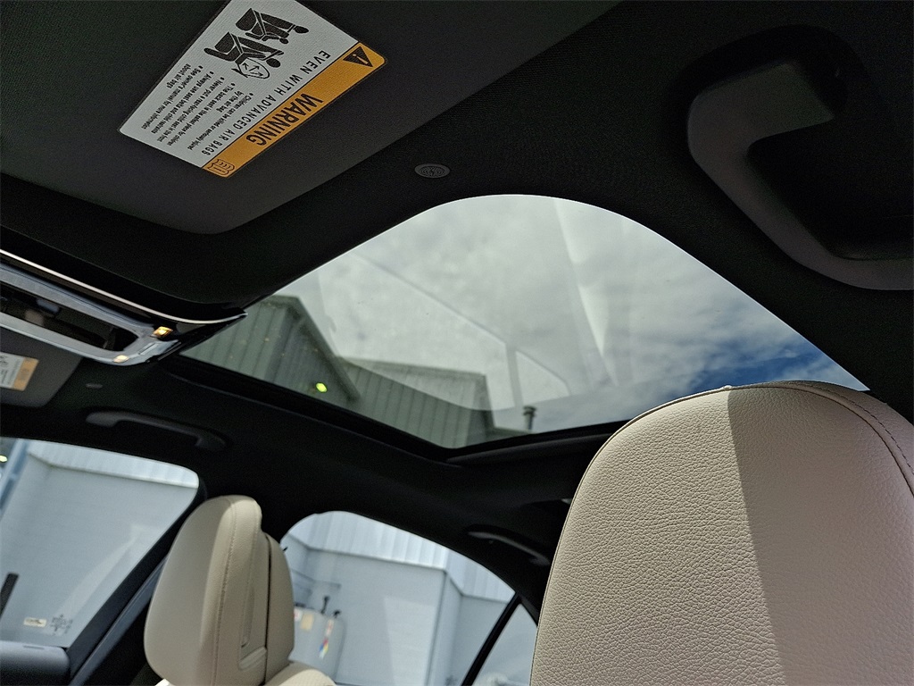 2025 Mercedes Benz C 300 4MATIC Sedan photo 11