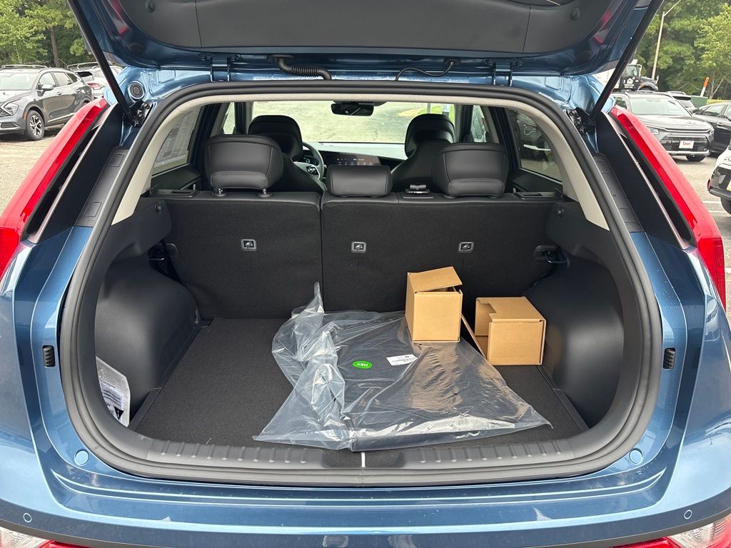 2025 Kia Niro EX photo 27