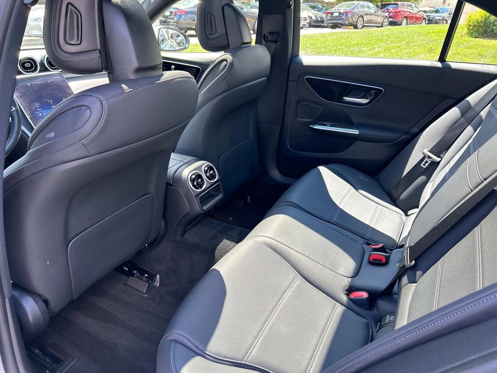 2024 Mercedes Benz C 300 4MATIC photo 29
