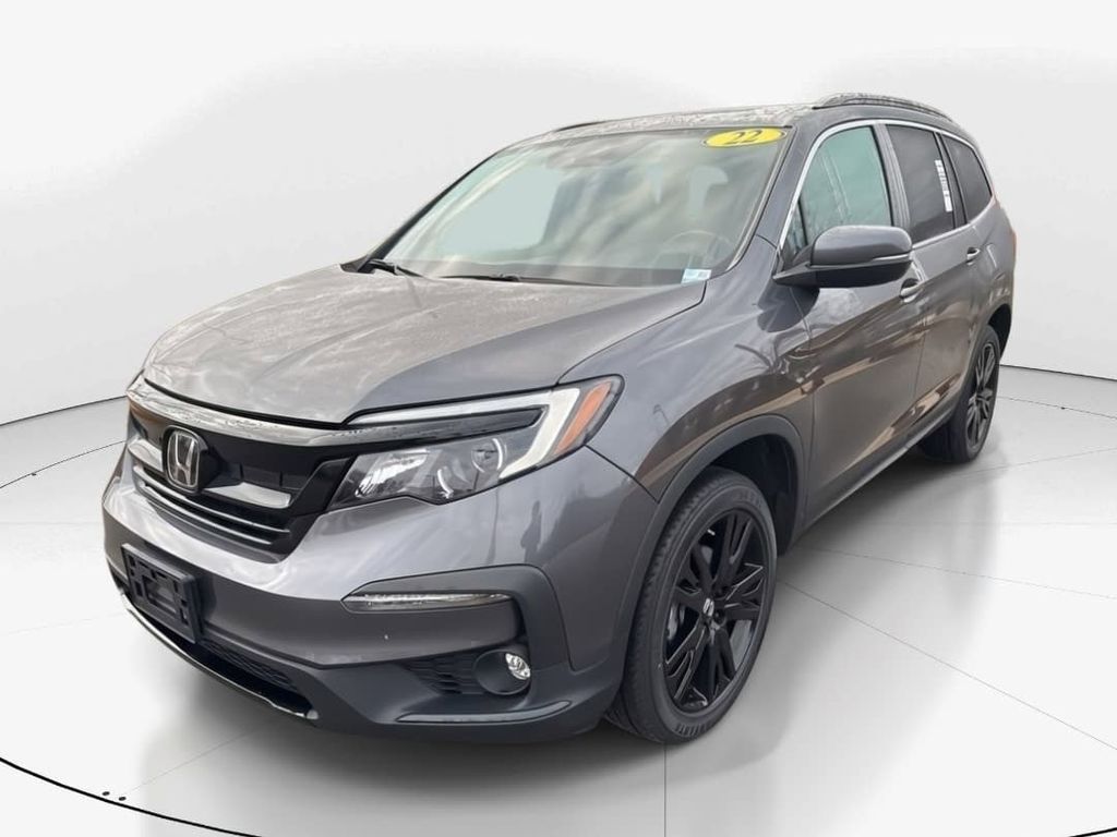 2022 Honda Pilot SE's photo