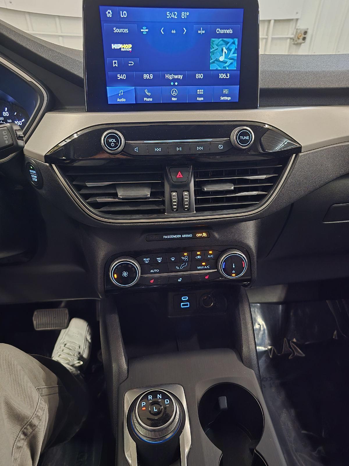 2022 Ford Escape SE photo 13