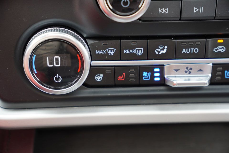 2024 Ford Expedition Limited photo 31