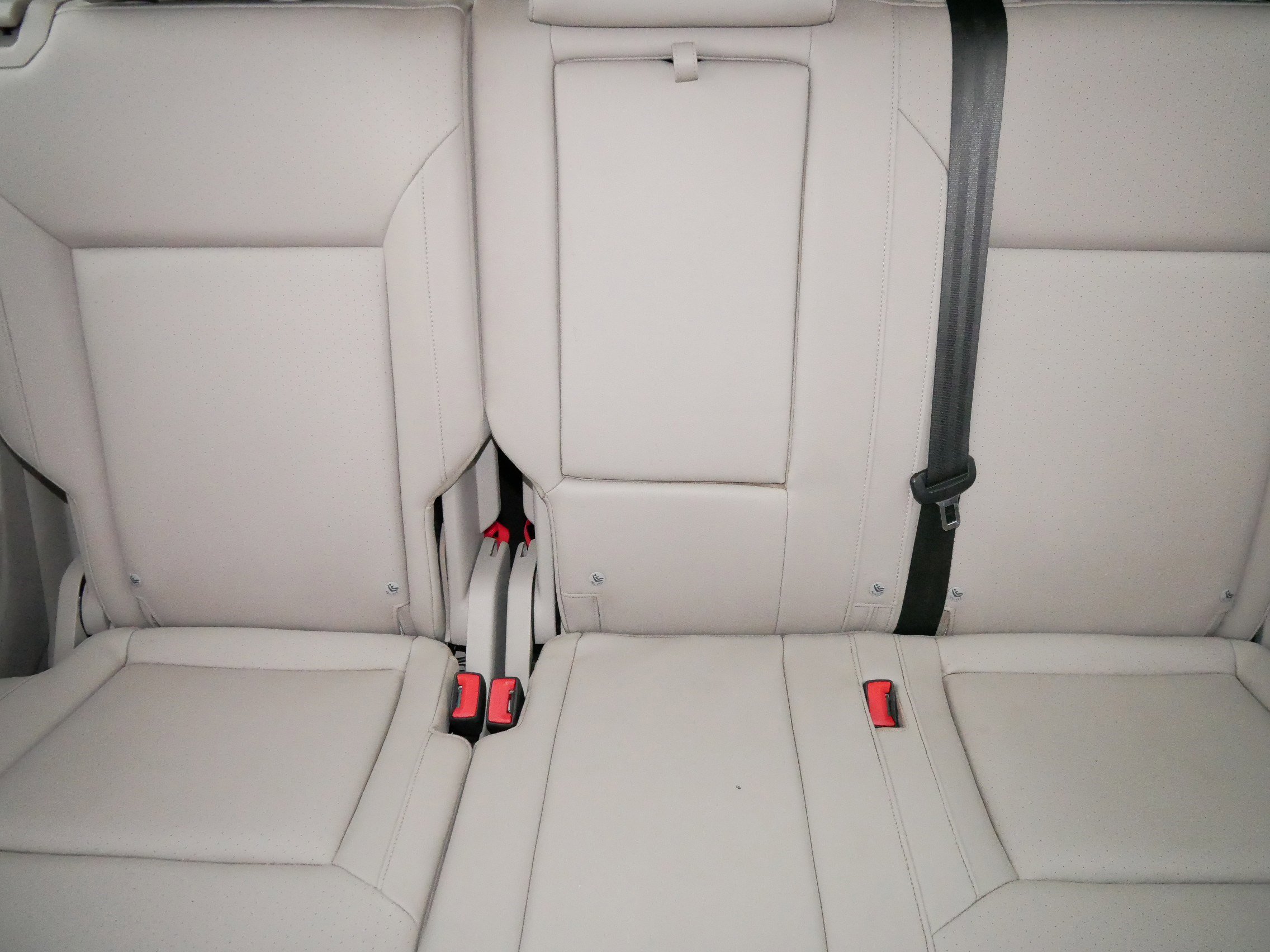 2019 Volkswagen Atlas V6 SE Technology R-Line photo 11