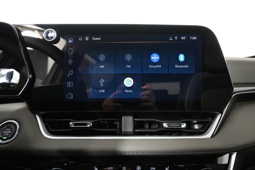 2026 Chevrolet Equinox LT photo 23