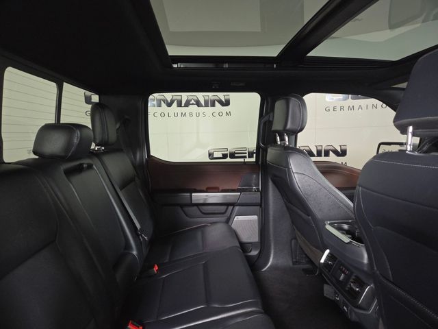 2023 Ford F-150 Lariat photo 17