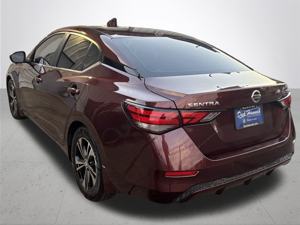 2022 Nissan Sentra SV photo 10