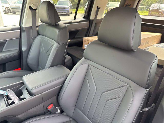 2026 Hyundai Santa Fe SEL photo 11