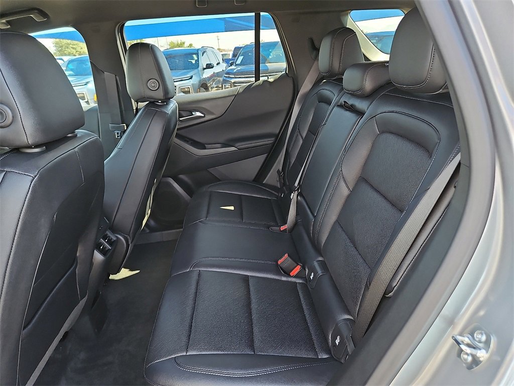 2026 Chevrolet Equinox LT photo 11