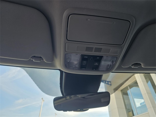 2025 Honda Odyssey Touring photo 41