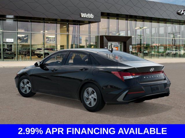 2025 Hyundai Elantra SE photo 4