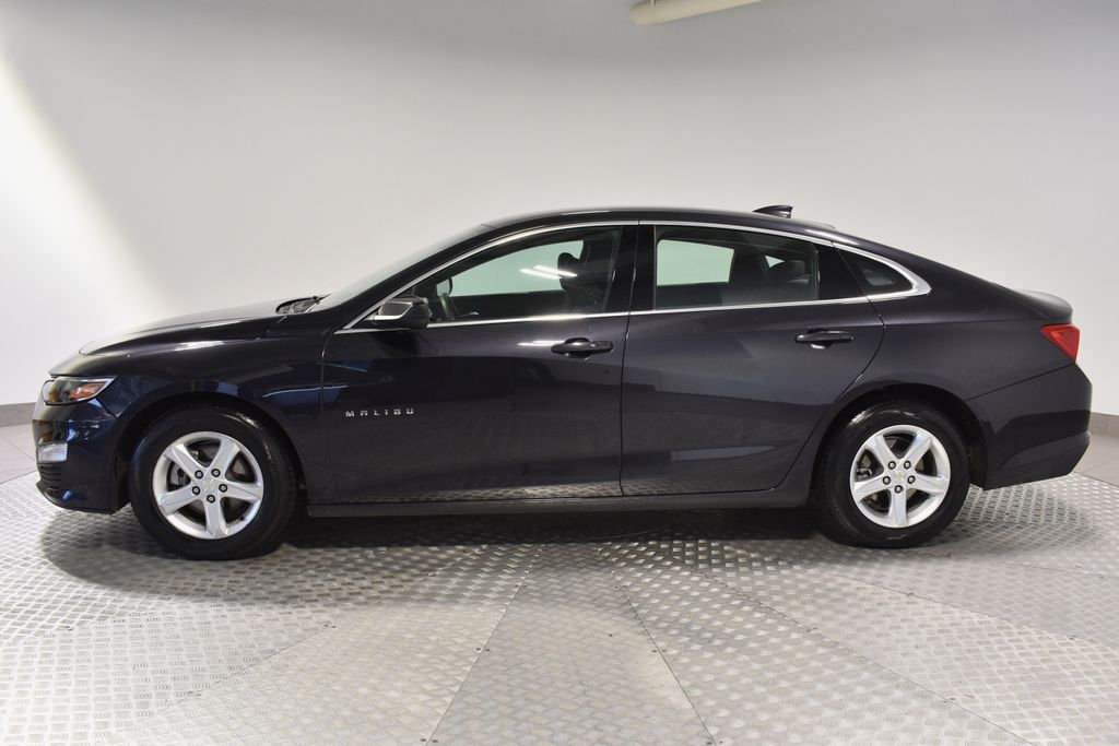 Used 2023 Chevrolet Malibu 1LT with VIN 1G1ZD5ST3PF202699 for sale in Beachwood, OH