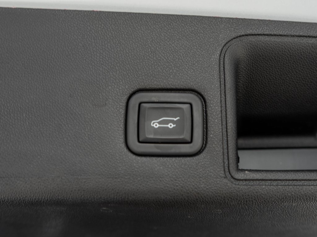 2023 Gmc Terrain SLE photo 24