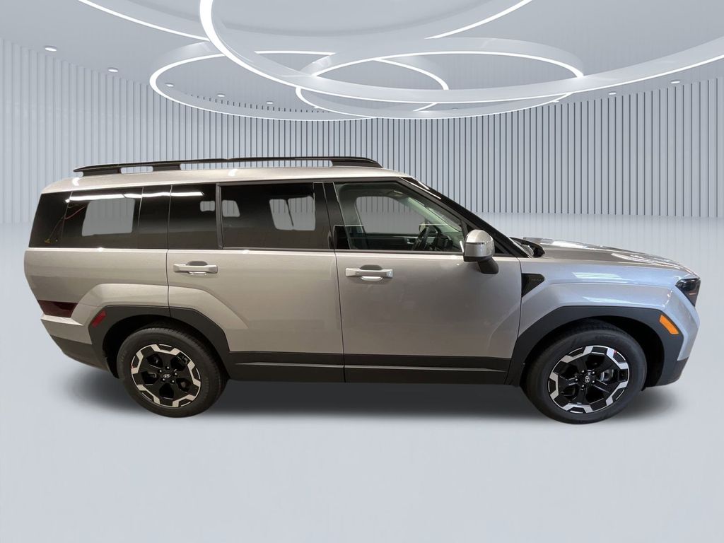 2025 Hyundai Santa Fe SEL photo 2