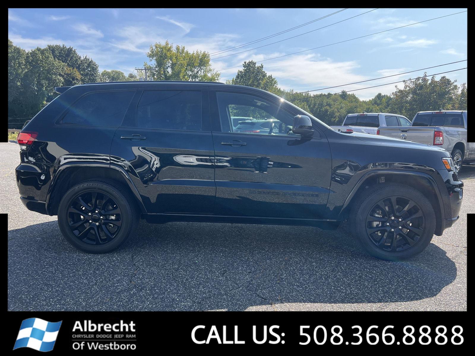 2022 Jeep Grand Cherokee Laredo X SE Altitude photo 4