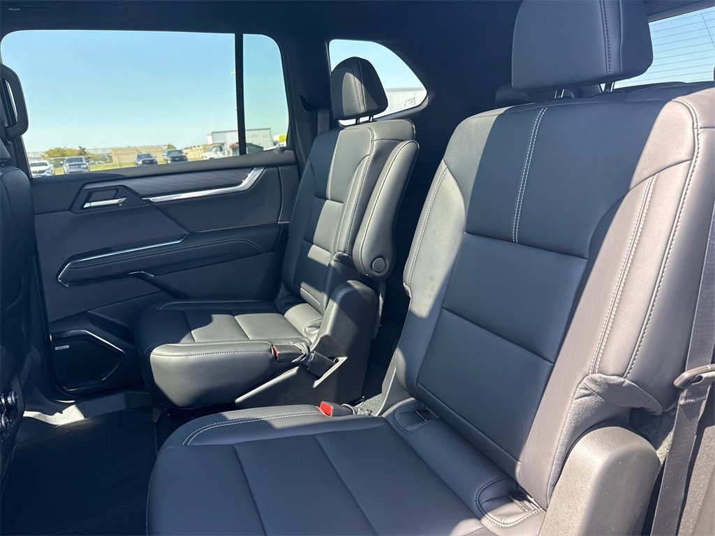 2026 Gmc Acadia Elevation Black Edition photo 30